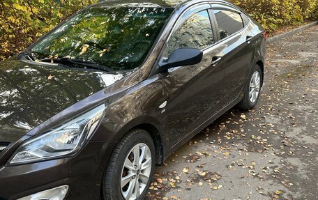 Hyundai Solaris II рестайлинг, 2016 год, 1 260 000 рублей, 2 фотография