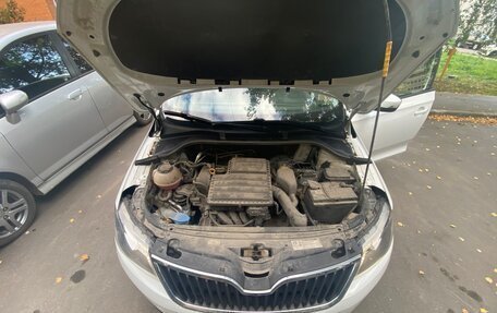 Skoda Rapid I, 2017 год, 1 300 000 рублей, 5 фотография