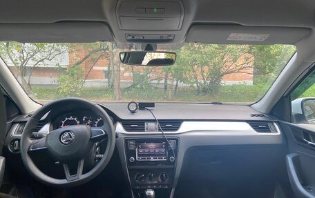 Skoda Rapid I, 2017 год, 1 300 000 рублей, 12 фотография