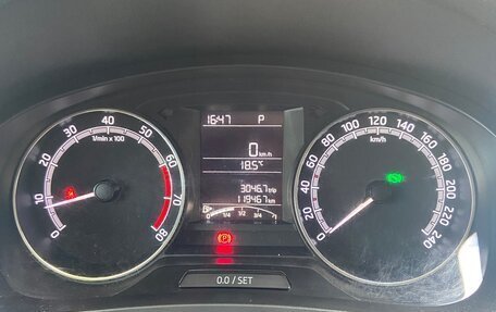 Skoda Rapid I, 2017 год, 1 300 000 рублей, 13 фотография