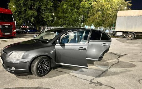 Toyota Avensis III рестайлинг, 2005 год, 950 000 рублей, 12 фотография