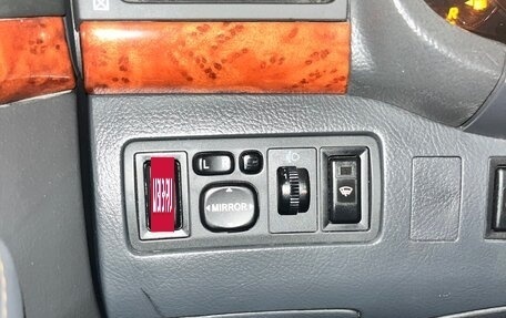 Toyota Avensis III рестайлинг, 2005 год, 950 000 рублей, 20 фотография