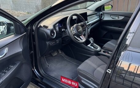 KIA Cerato IV, 2021 год, 2 360 000 рублей, 6 фотография