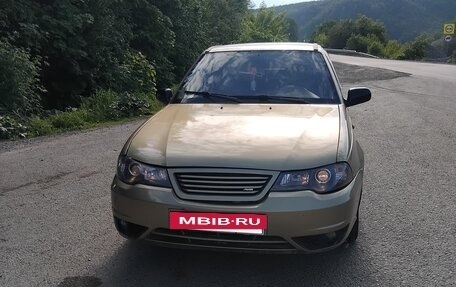 Daewoo Nexia I рестайлинг, 2011 год, 250 000 рублей, 9 фотография