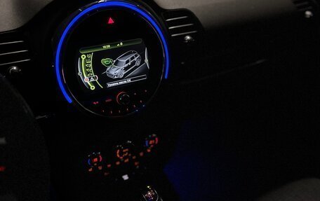 MINI Clubman, 2016 год, 2 300 000 рублей, 14 фотография