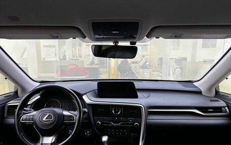 Lexus RX IV рестайлинг, 2019 год, 3 990 000 рублей, 17 фотография