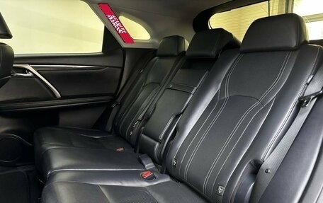 Lexus RX IV рестайлинг, 2019 год, 3 990 000 рублей, 15 фотография