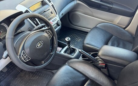 KIA cee'd I рестайлинг, 2008 год, 450 000 рублей, 12 фотография