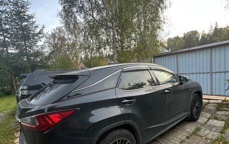 Lexus RX IV рестайлинг, 2018 год, 3 850 000 рублей, 2 фотография