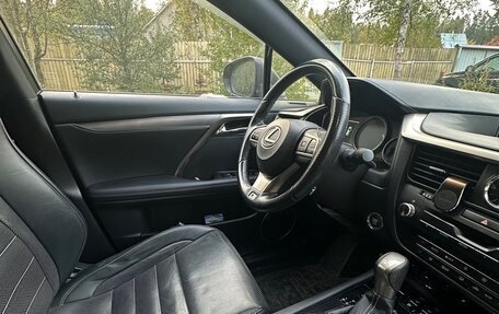 Lexus RX IV рестайлинг, 2018 год, 3 850 000 рублей, 6 фотография