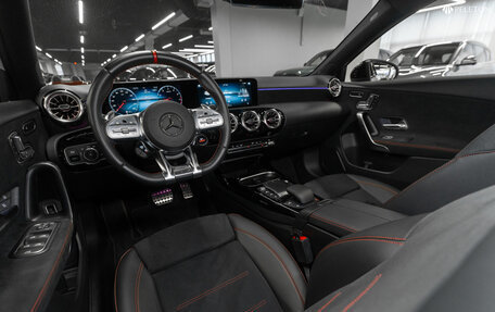 Mercedes-Benz A-Класс AMG, 2022 год, 4 200 000 рублей, 7 фотография