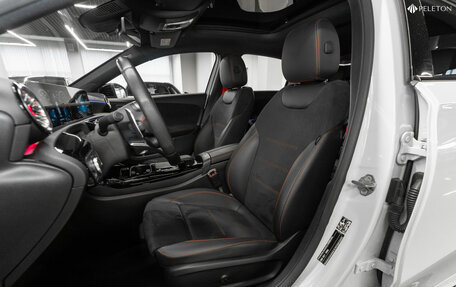 Mercedes-Benz A-Класс AMG, 2022 год, 4 200 000 рублей, 9 фотография