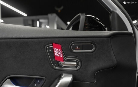 Mercedes-Benz A-Класс AMG, 2022 год, 4 200 000 рублей, 15 фотография