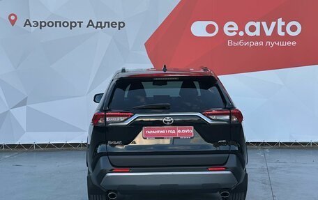 Toyota RAV4, 2020 год, 3 590 000 рублей, 5 фотография