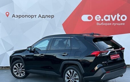 Toyota RAV4, 2020 год, 3 590 000 рублей, 4 фотография