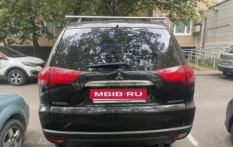 Mitsubishi Pajero Sport II рестайлинг, 2013 год, 2 000 000 рублей, 6 фотография