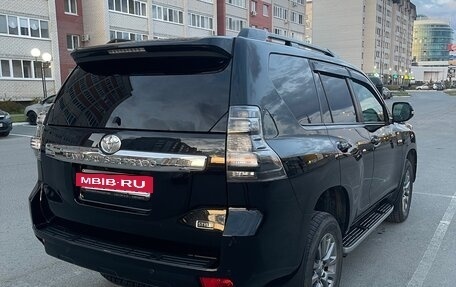 Toyota Land Cruiser Prado 150 рестайлинг 2, 2016 год, 4 150 000 рублей, 6 фотография