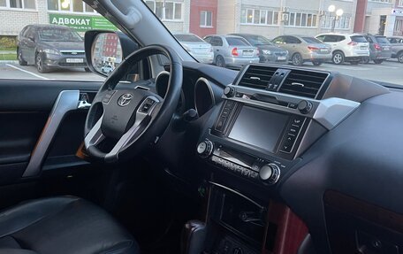 Toyota Land Cruiser Prado 150 рестайлинг 2, 2016 год, 4 150 000 рублей, 10 фотография