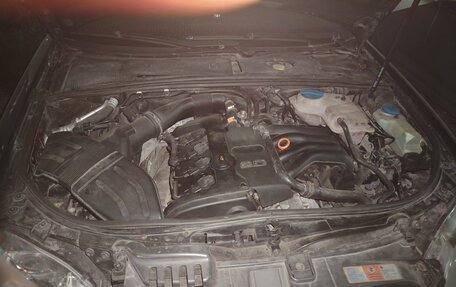 Audi A4, 2005 год, 550 000 рублей, 2 фотография
