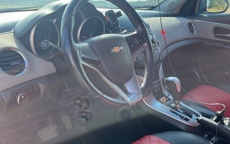 Chevrolet Cruze II, 2013 год, 800 000 рублей, 8 фотография