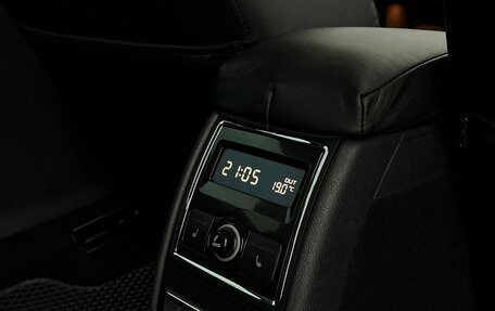Skoda Superb III рестайлинг, 2013 год, 1 057 800 рублей, 10 фотография