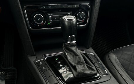 Skoda Superb III рестайлинг, 2013 год, 1 057 800 рублей, 16 фотография