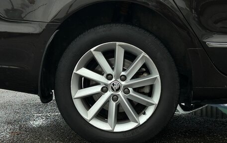 Skoda Superb III рестайлинг, 2013 год, 1 057 800 рублей, 21 фотография