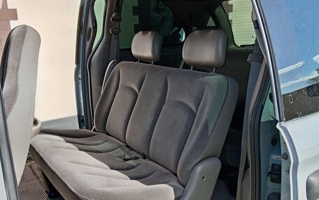 Chrysler Voyager IV, 2001 год, 400 000 рублей, 3 фотография