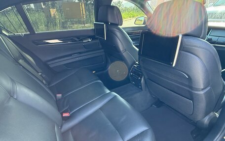 BMW 7 серия, 2015 год, 1 800 000 рублей, 15 фотография