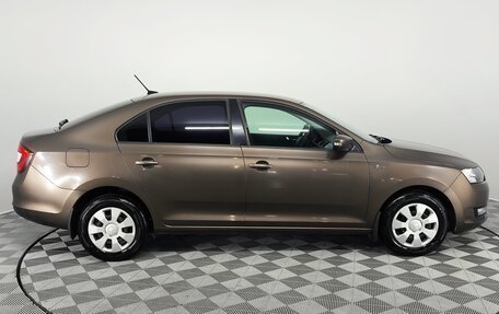 Skoda Rapid I, 2018 год, 1 290 000 рублей, 6 фотография