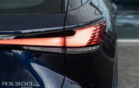 Lexus RX IV рестайлинг, 2025 год, 8 100 000 рублей, 19 фотография