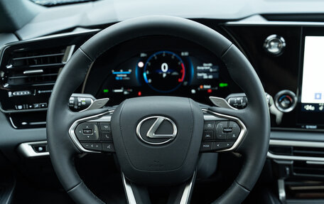 Lexus RX IV рестайлинг, 2025 год, 8 100 000 рублей, 33 фотография