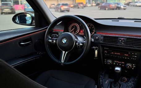 BMW 3 серия, 2008 год, 800 000 рублей, 1 фотография