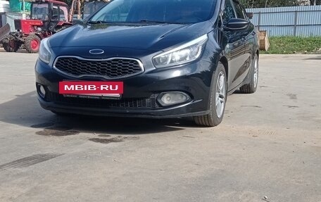 KIA cee'd III, 2014 год, 1 050 000 рублей, 2 фотография