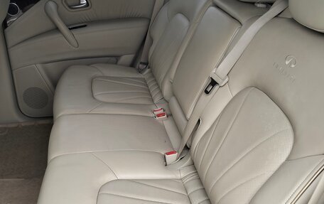 Infiniti QX56, 2012 год, 2 900 000 рублей, 10 фотография