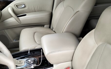 Infiniti QX56, 2012 год, 2 900 000 рублей, 12 фотография