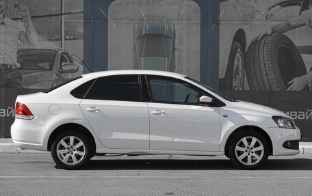 Volkswagen Polo VI (EU Market), 2013 год, 749 000 рублей, 5 фотография