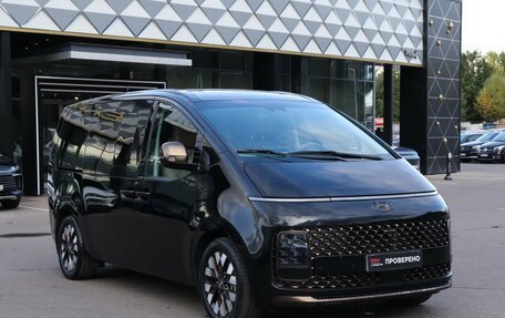 Hyundai Staria, 2022 год, 5 300 000 рублей, 3 фотография