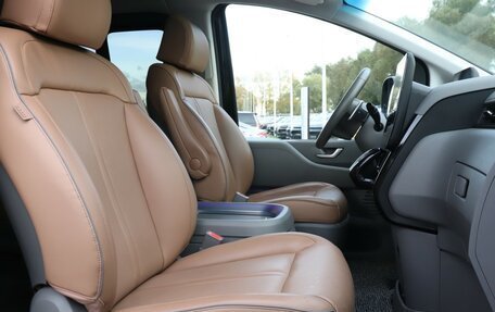 Hyundai Staria, 2022 год, 5 300 000 рублей, 14 фотография