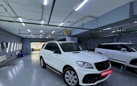 Mercedes-Benz M-Класс, 2012 год, 2 050 000 рублей, 3 фотография