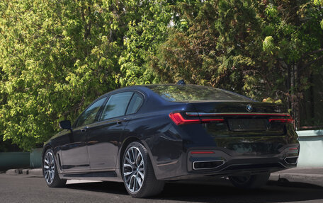 BMW 7 серия, 2019 год, 4 950 000 рублей, 7 фотография