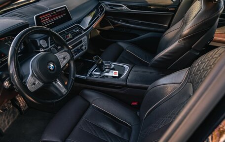 BMW 7 серия, 2019 год, 4 950 000 рублей, 20 фотография