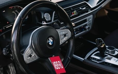 BMW 7 серия, 2019 год, 4 950 000 рублей, 14 фотография