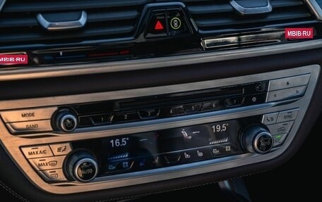 BMW 7 серия, 2019 год, 4 950 000 рублей, 23 фотография