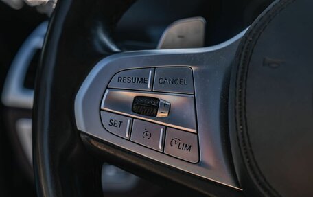 BMW 7 серия, 2019 год, 4 950 000 рублей, 28 фотография