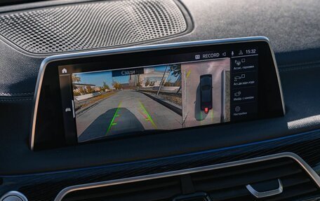 BMW 7 серия, 2019 год, 4 950 000 рублей, 27 фотография