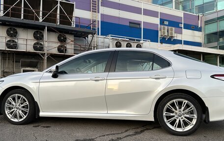 Toyota Camry, 2021 год, 2 550 000 рублей, 2 фотография