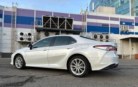 Toyota Camry, 2021 год, 2 550 000 рублей, 19 фотография
