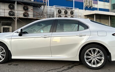 Toyota Camry, 2021 год, 2 550 000 рублей, 17 фотография
