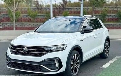 Volkswagen T-Roc I, 2022 год, 1 790 000 рублей, 1 фотография